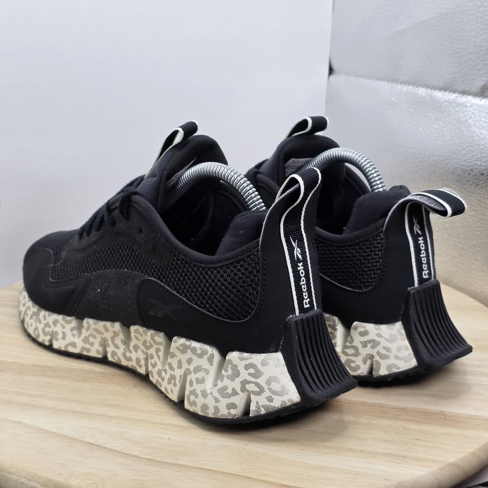 Women's Size 8.5 - Reebok Zig Dynamica GV8806 Black Print Casual Shoes‎ Sneakers - Picture 7 of 9